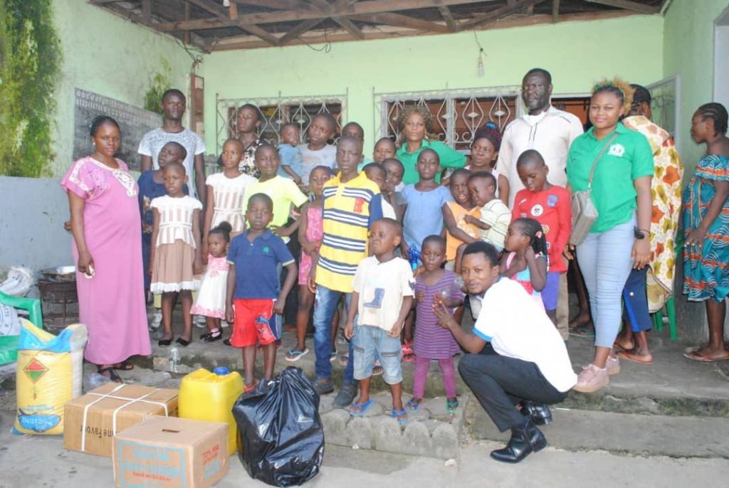 1-Team-ATRUD-at-Trinity-Orphanage